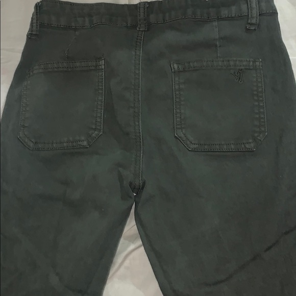 Jeans - Picture 2 of 3